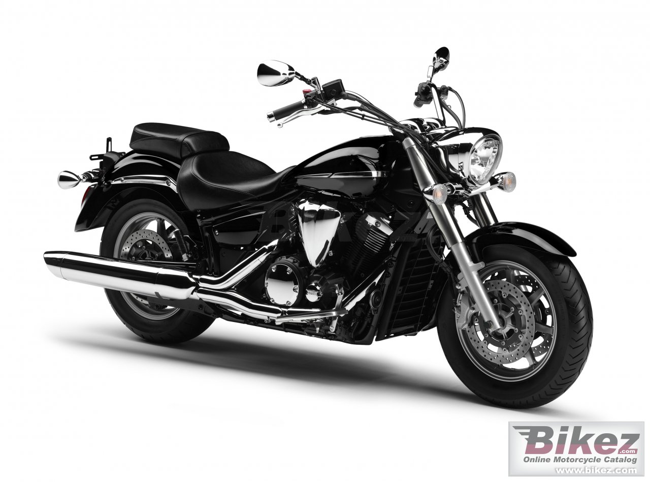 Big Yamaha xvs1300a midnight star picture and wallpaper from Bikez.com